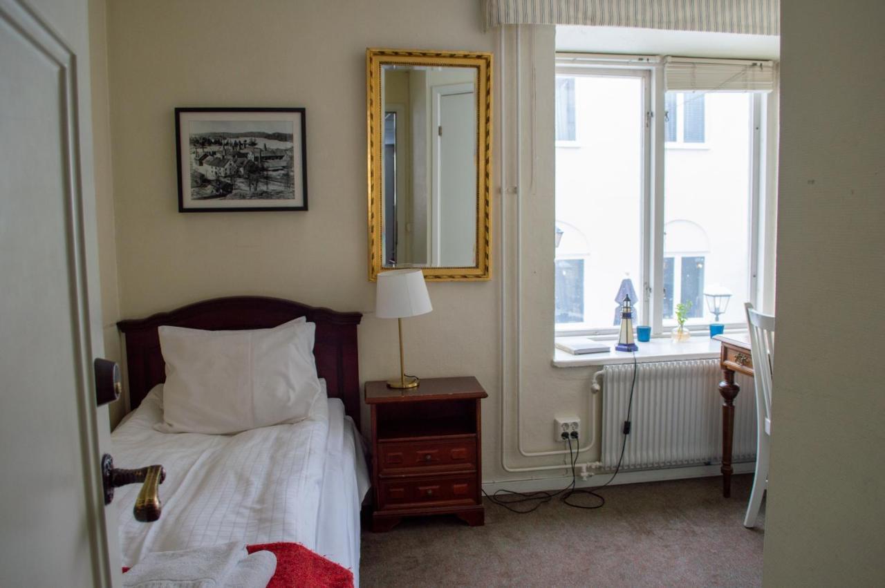 Gustavsberg Hotell Bla Blom מראה חיצוני תמונה